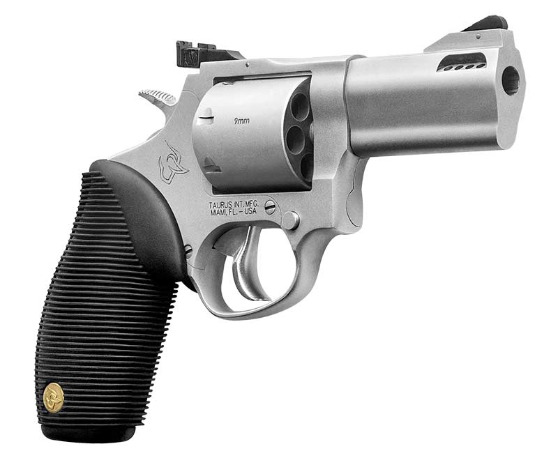 Taurus lança no Brasil o revólver Tracker 692 com opções de dois calibres  em uma arma