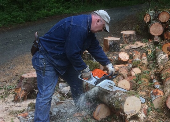 Chainsaws And Sixguns American Handgunner